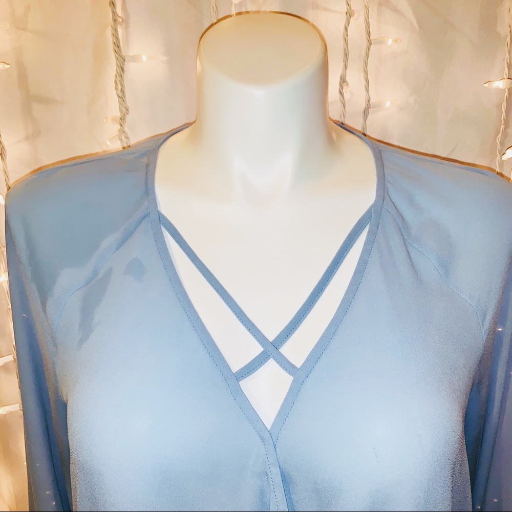 WORTHINGTON ⭐️ Baby Ling Sleeve Blue Mock Wrap-Around Blouse - Picture 2 of 10